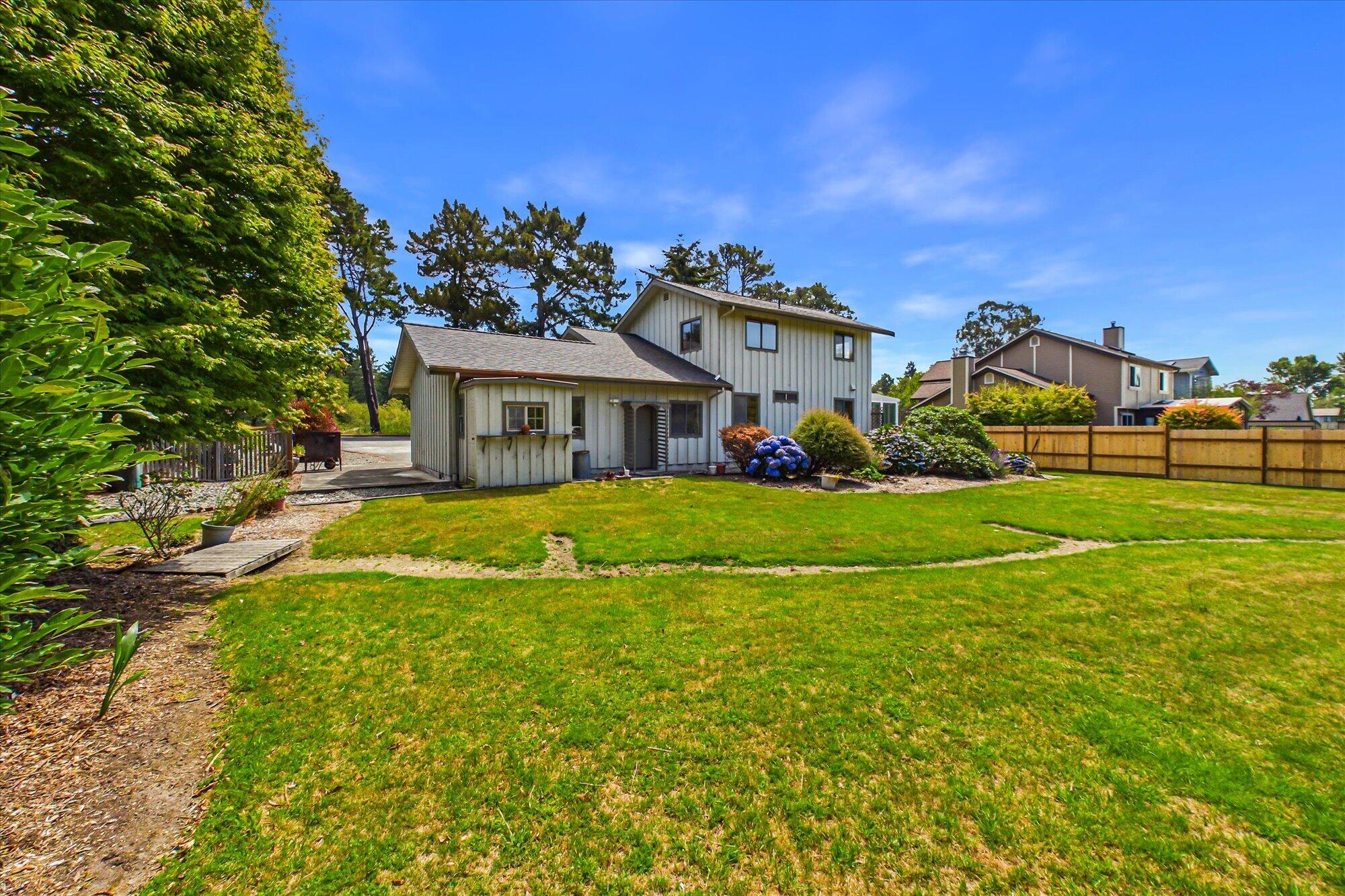 2990 Eagle Lane, McKinleyville
