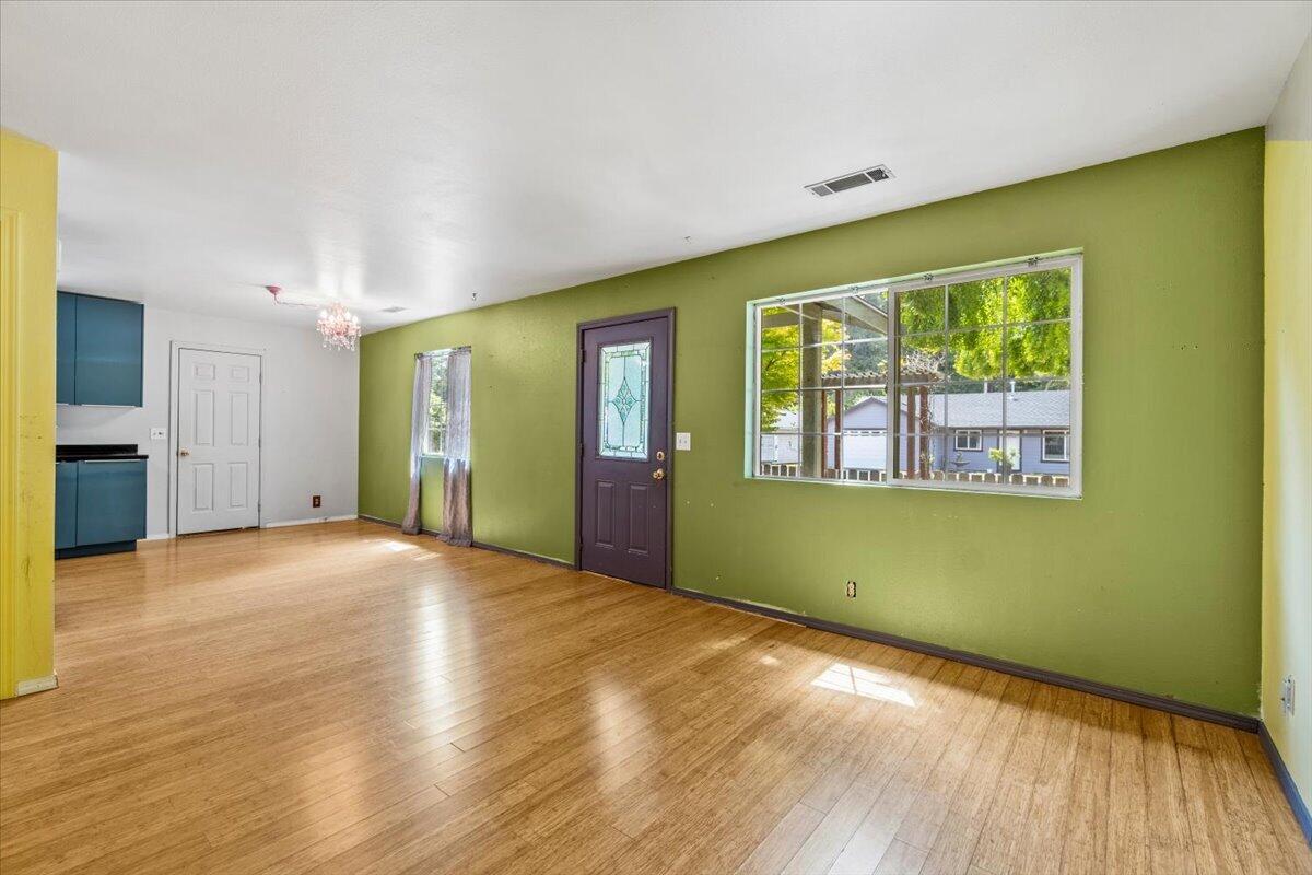 2405 Trina Court, McKinleyville