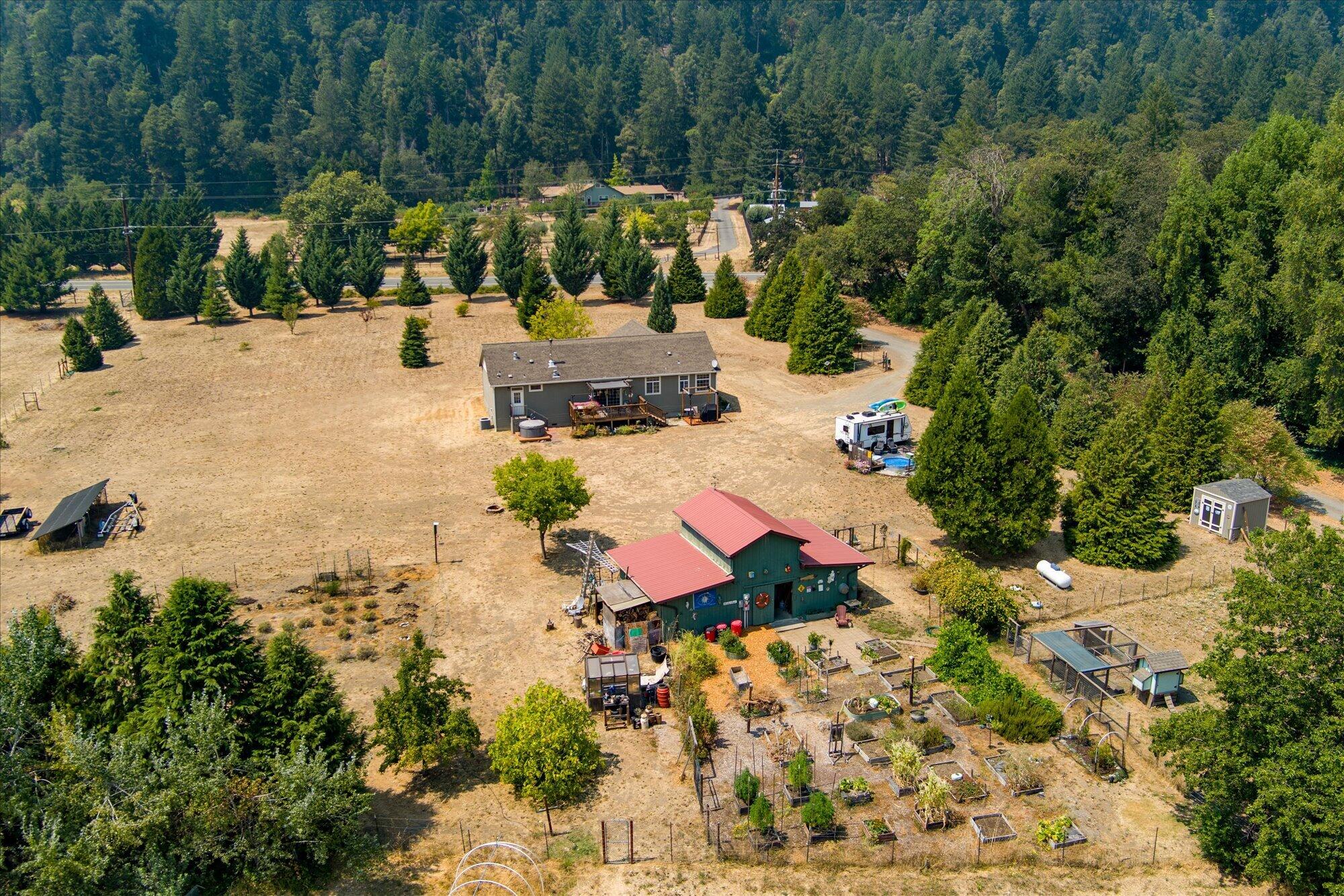 1735 Highway 96