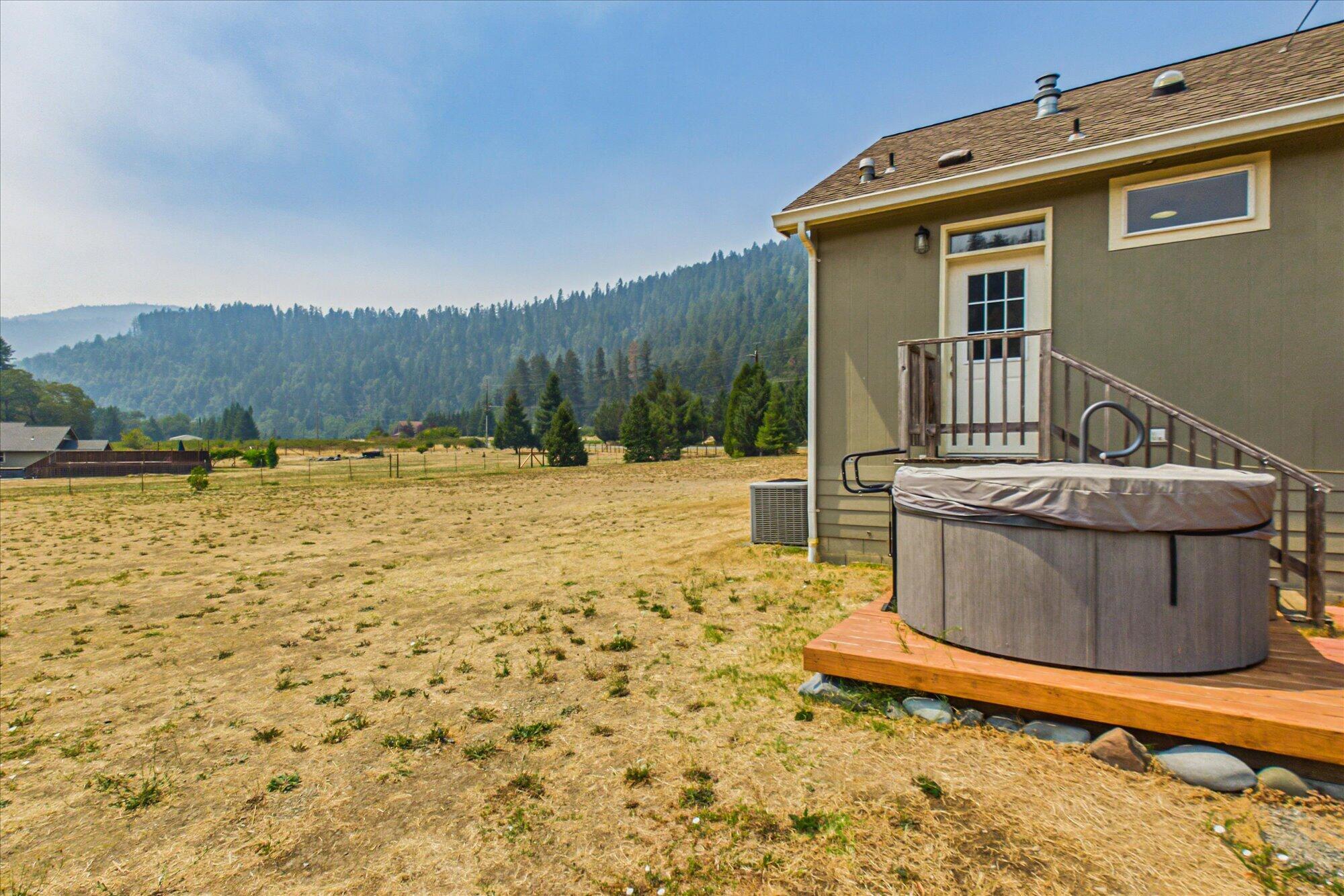 1735 Highway 96