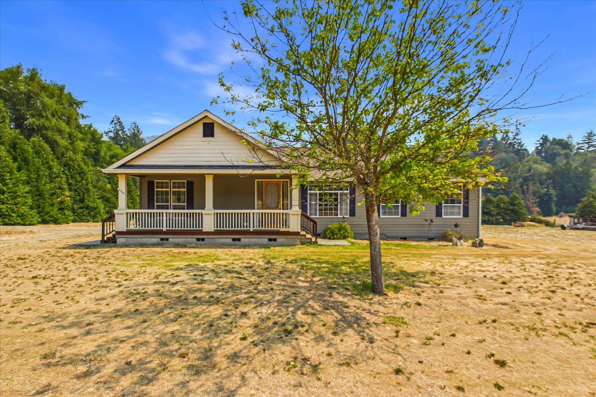 1735 Highway 96