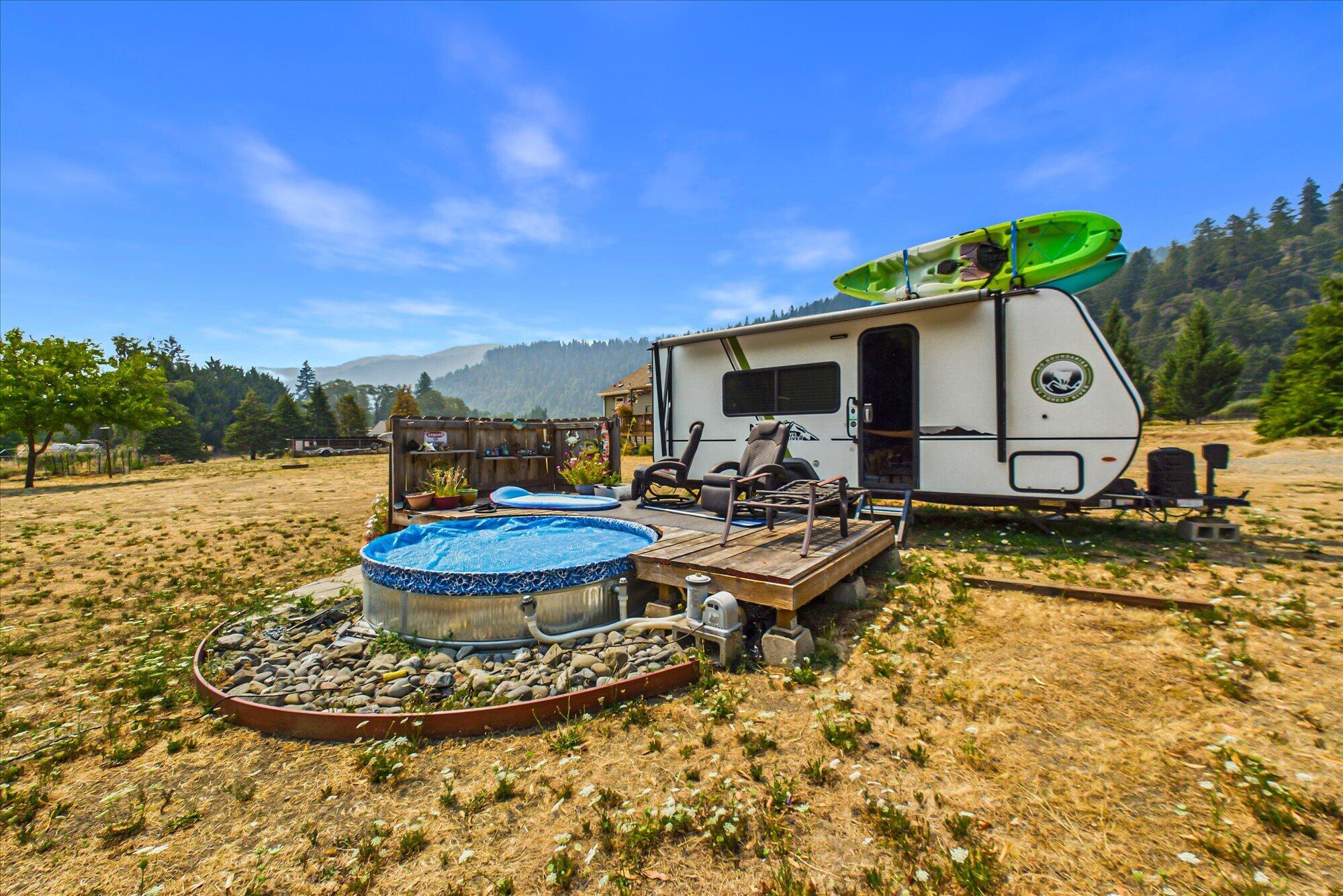 1735 Highway 96