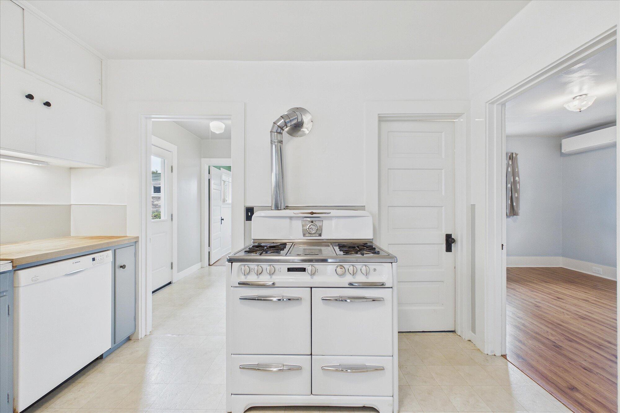 1007 17th Street