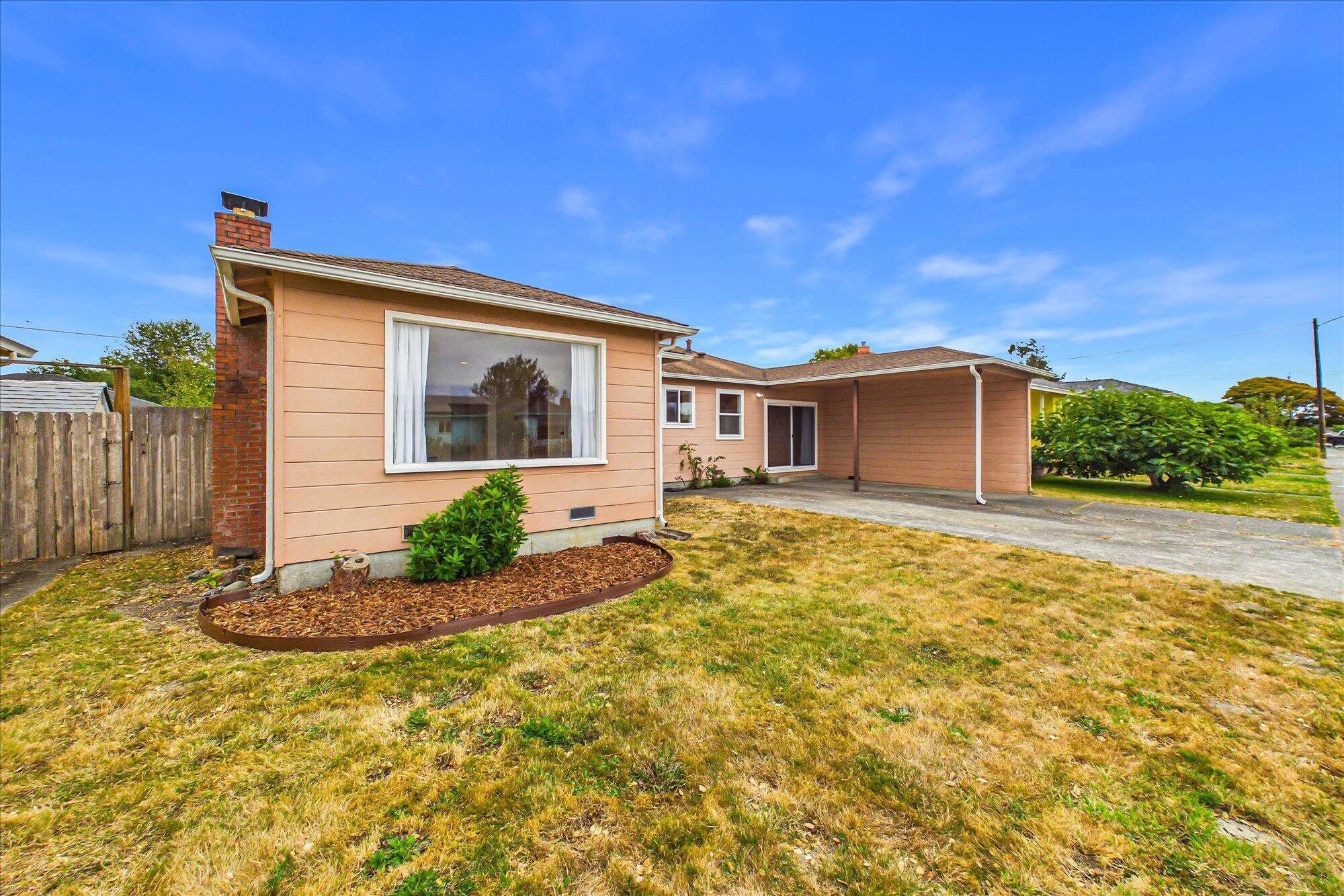 1180 Villa Way