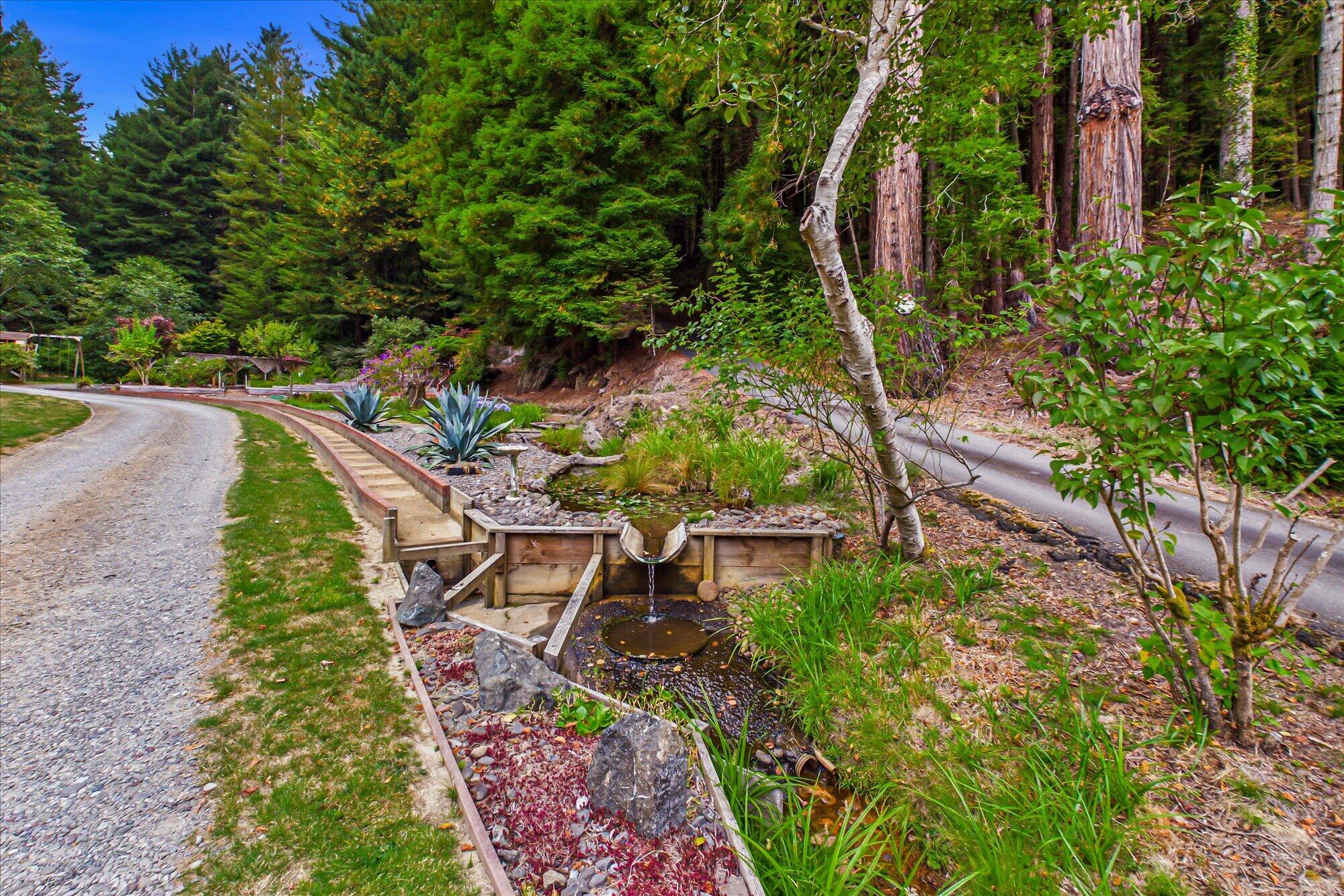 2838 Spears Road
