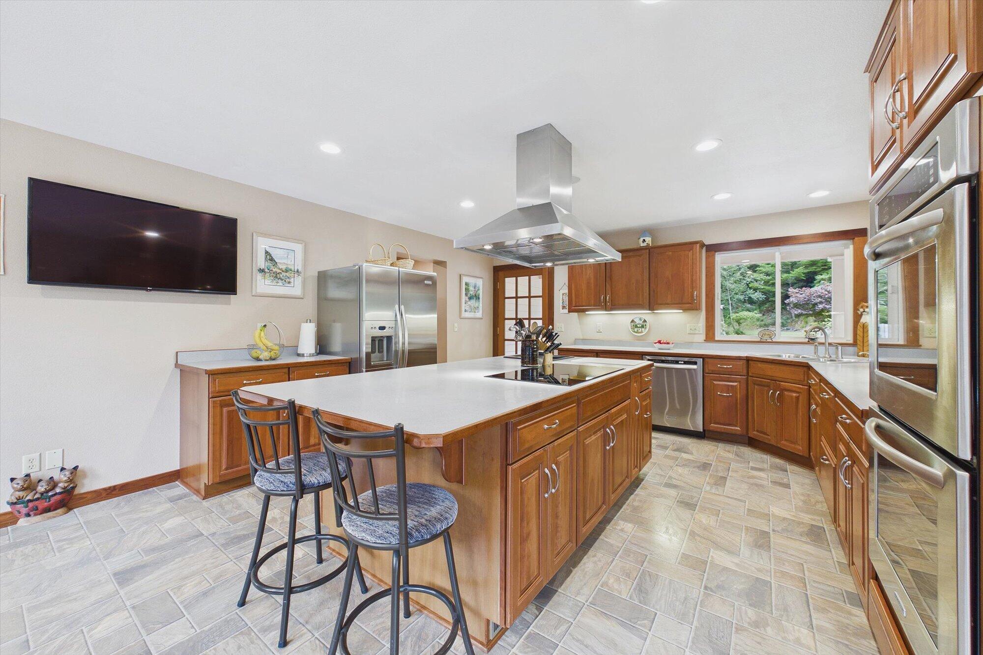 2838 Spears Road