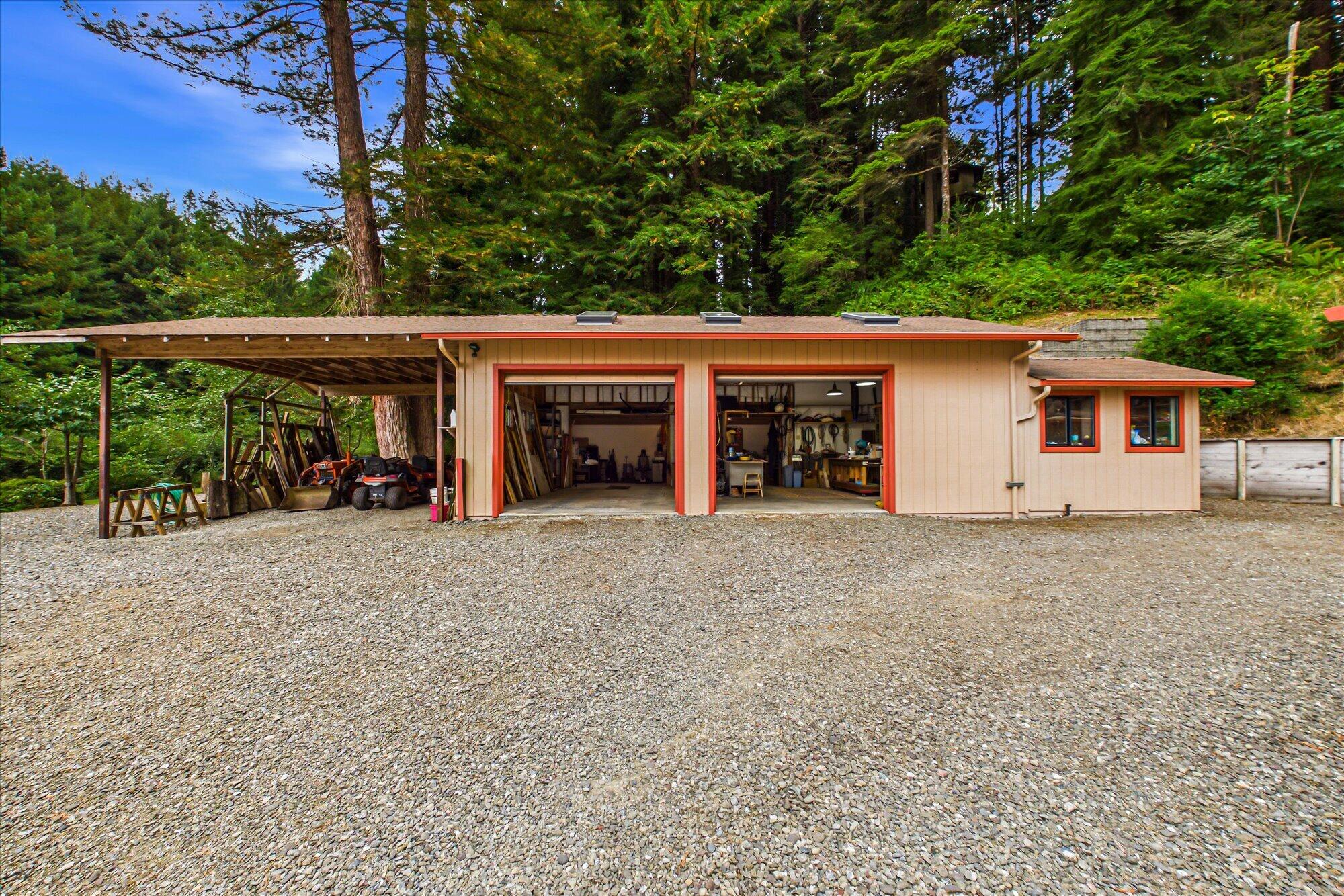 2838 Spears Road