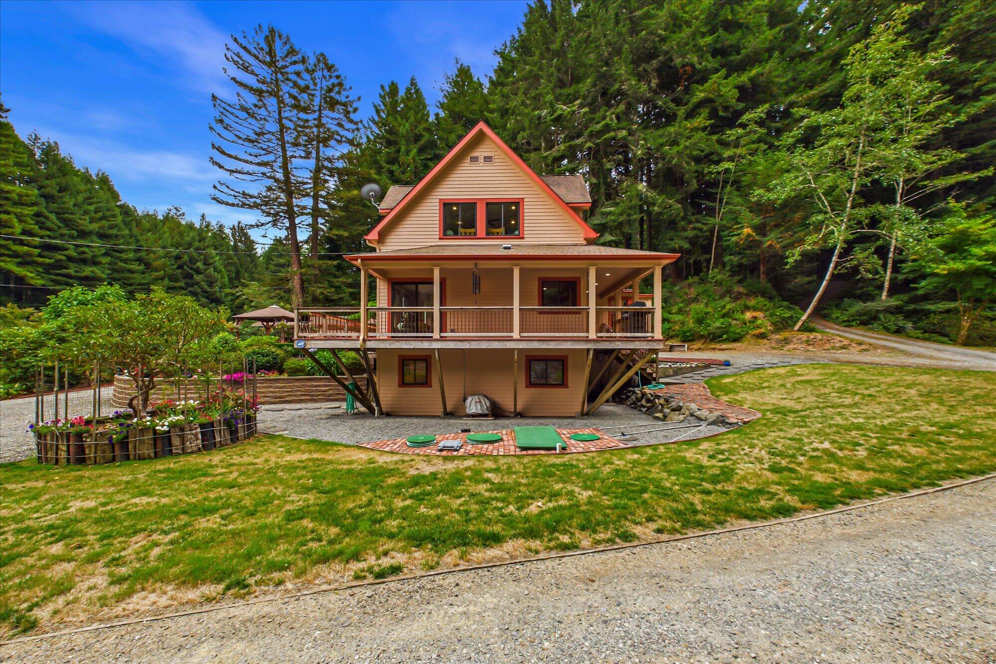 2838 Spears Road