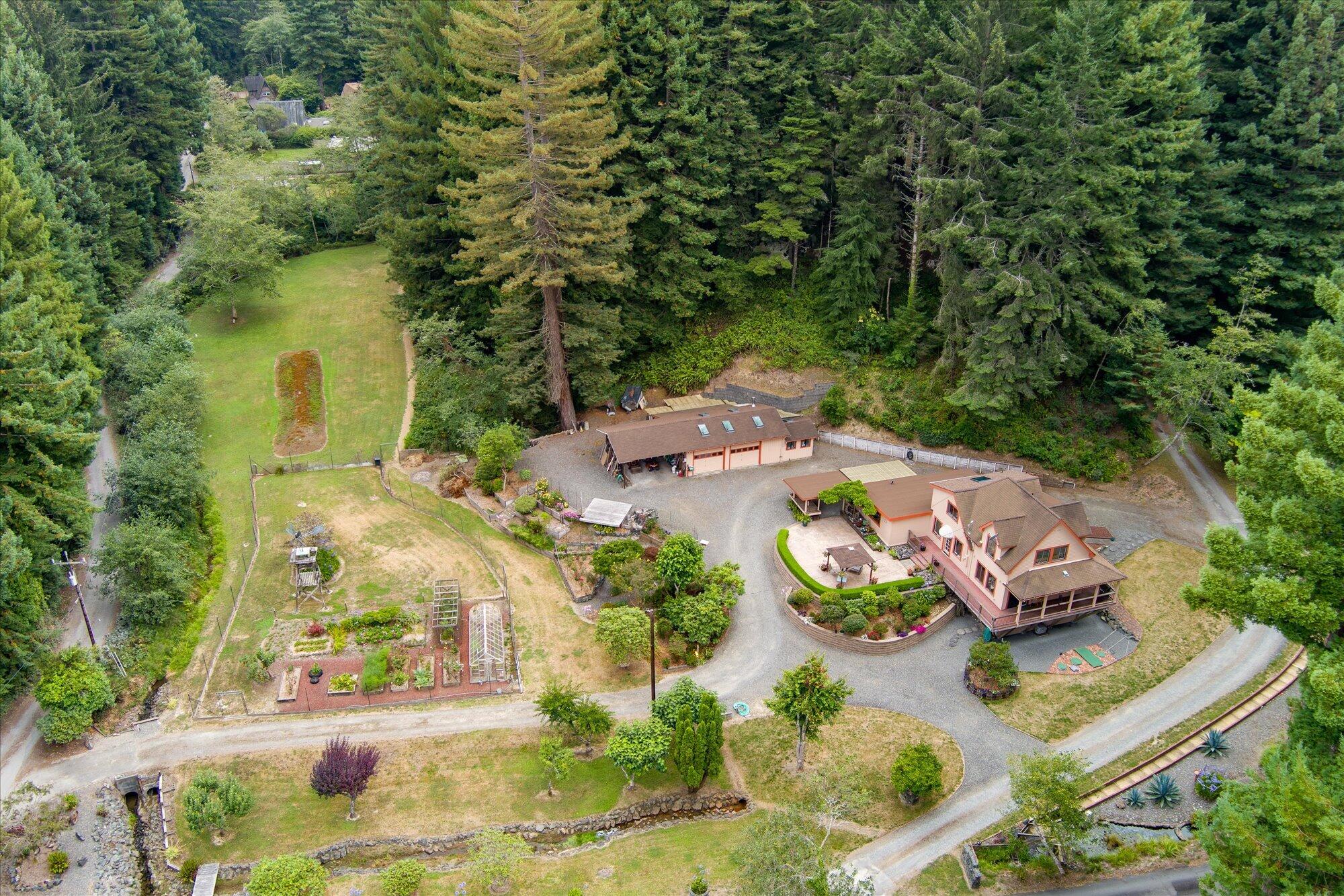 2838 Spears Road