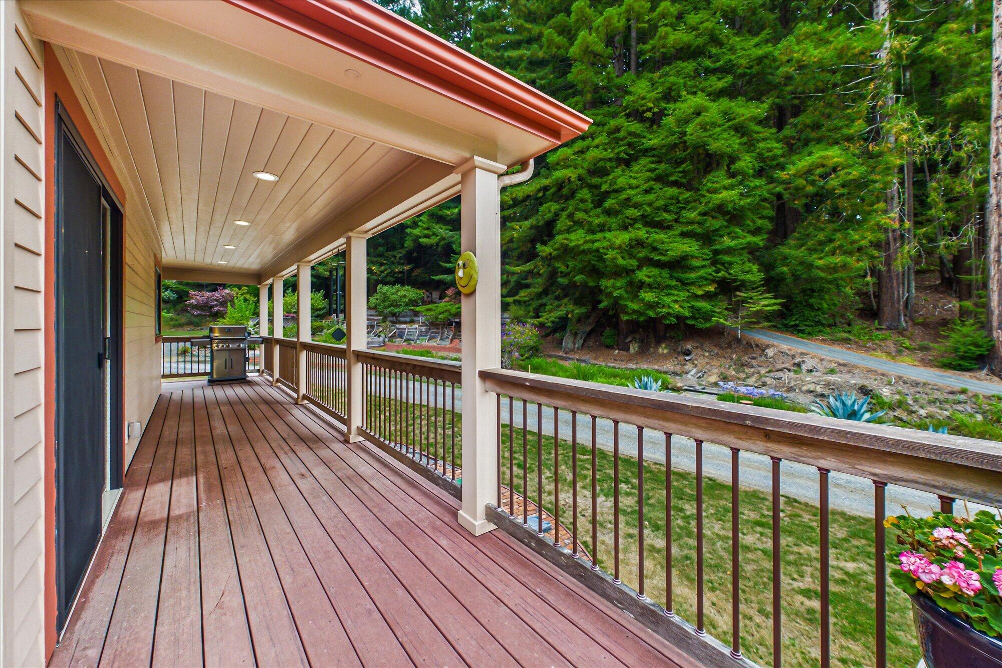 2838 Spears Road