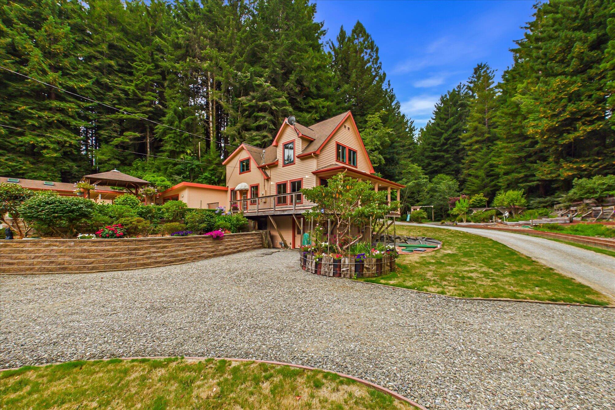 2838 Spears Road