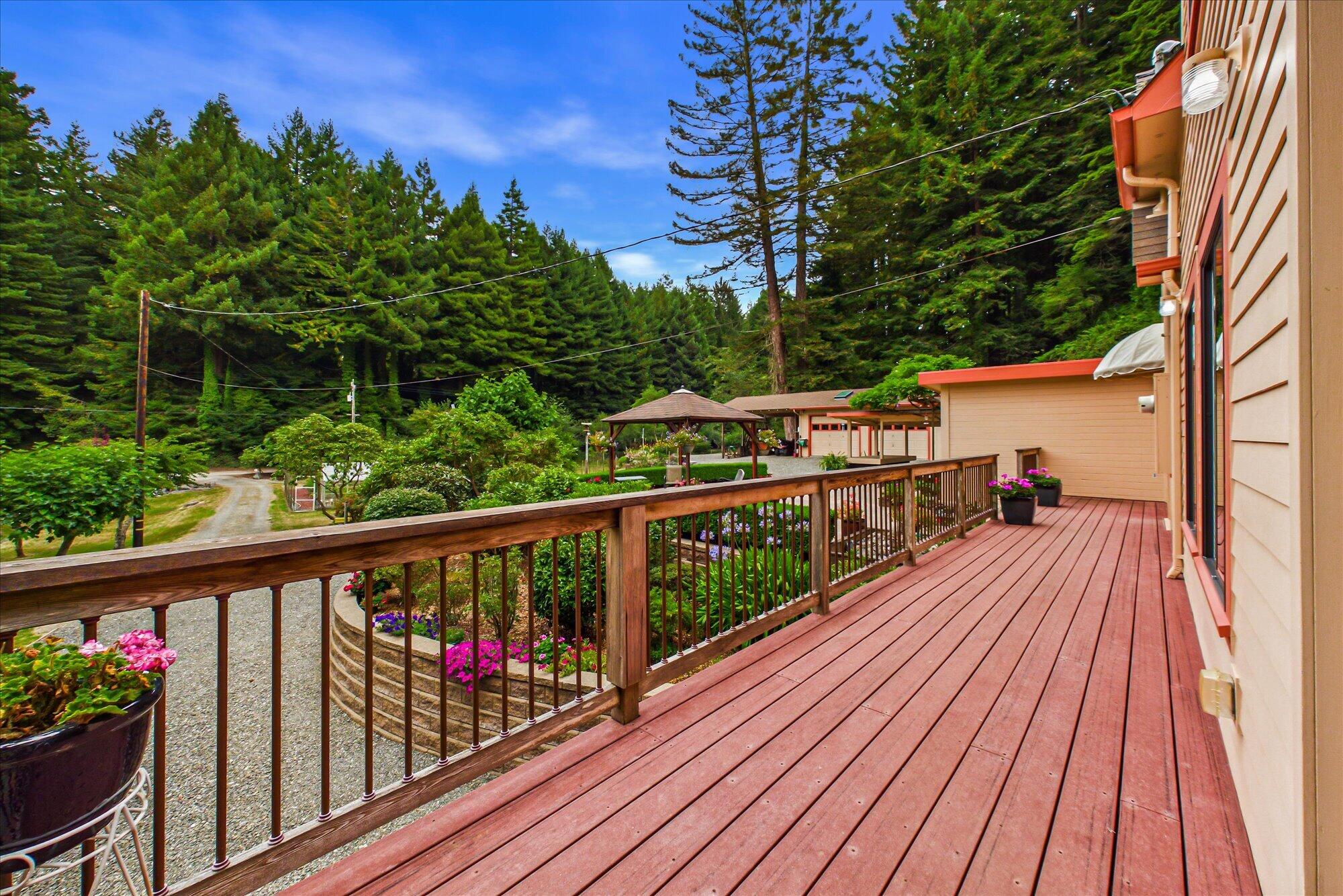 2838 Spears Road