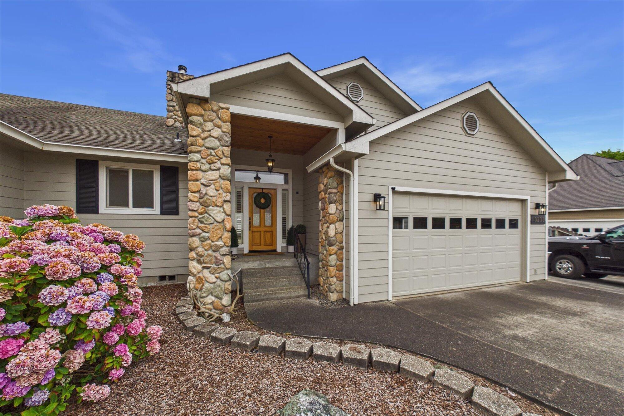 3233 Remie Court