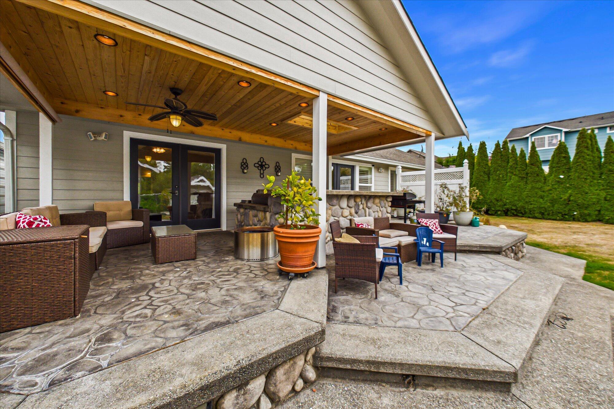 3233 Remie Court