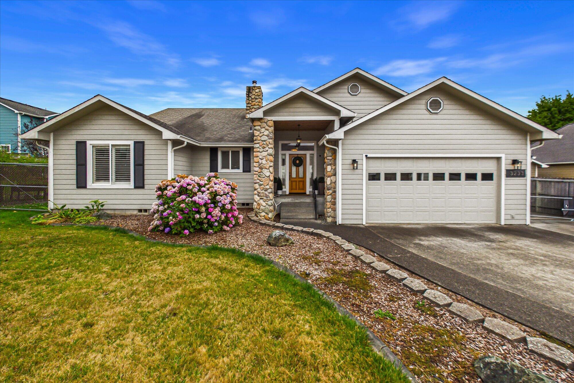 3233 Remie Court