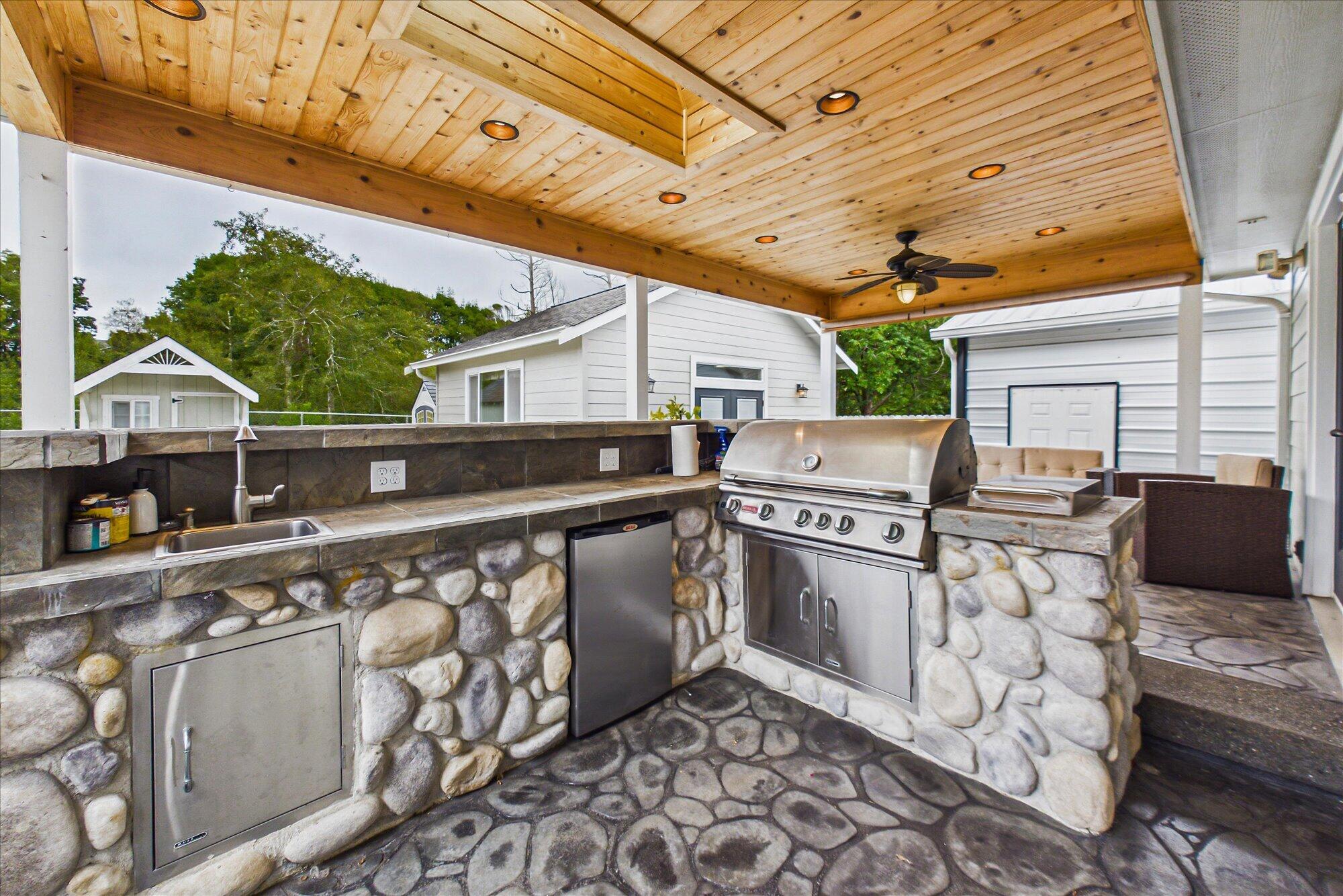 3233 Remie Court