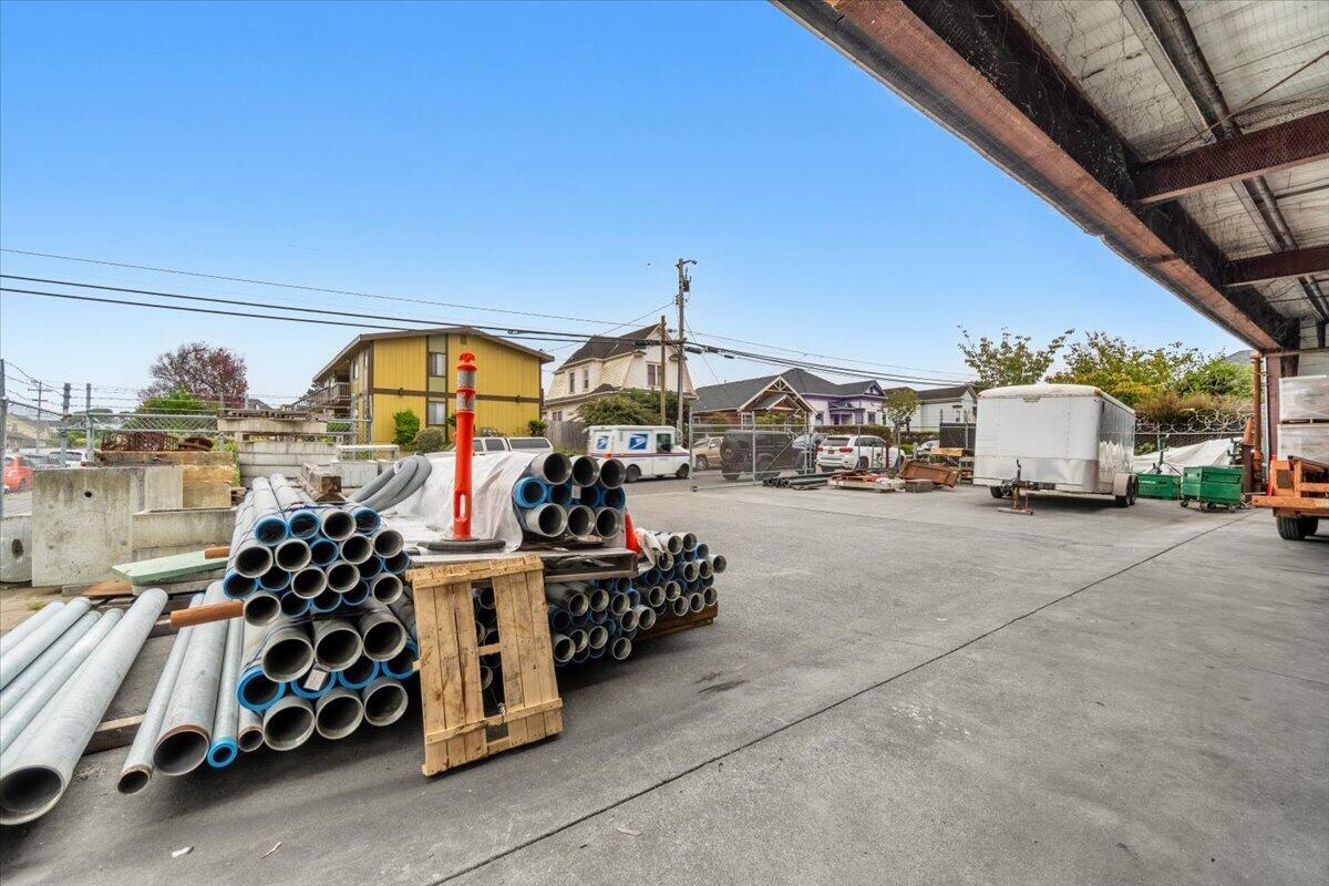 309 W 15th Street