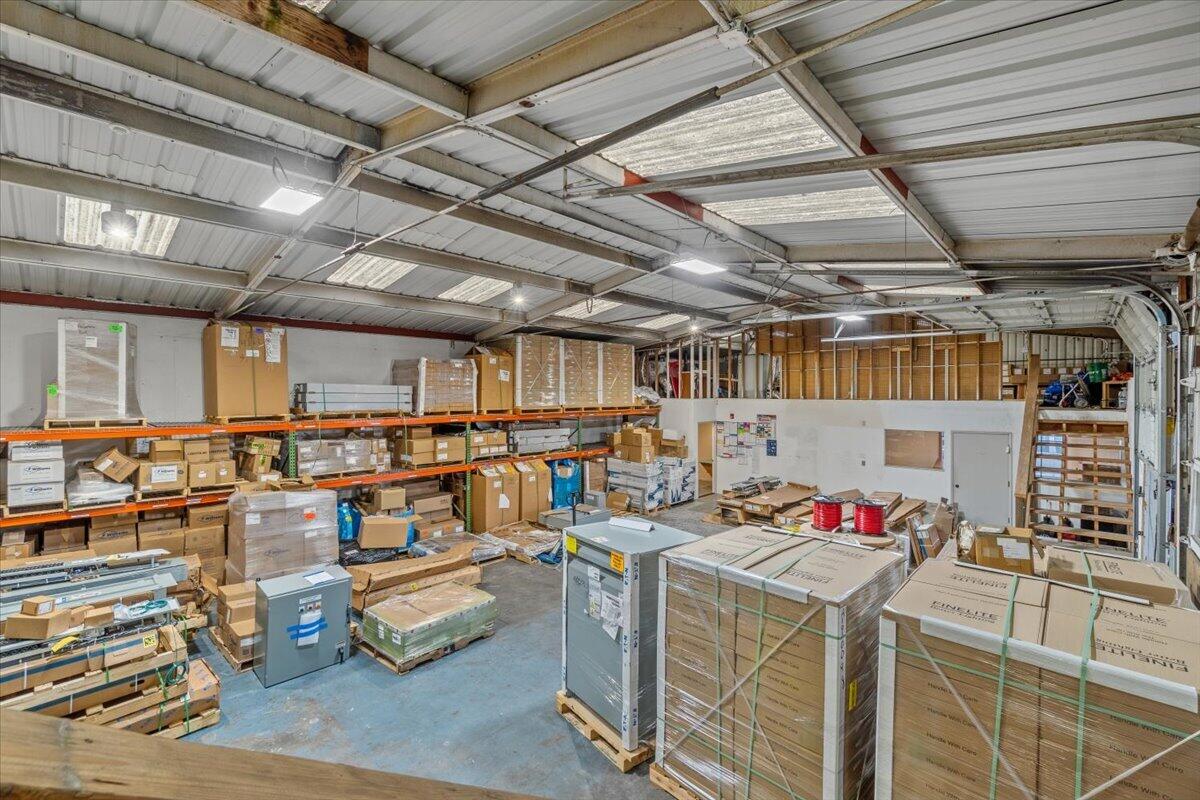 309 W 15th Street