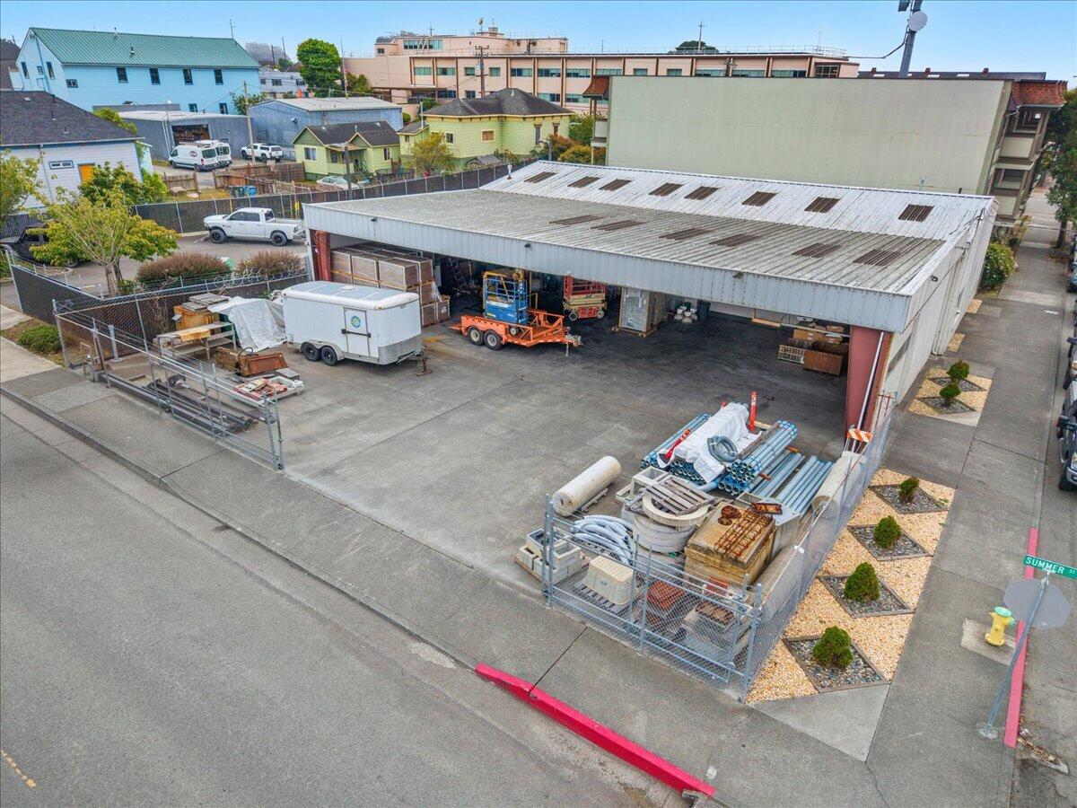 309 W 15th Street