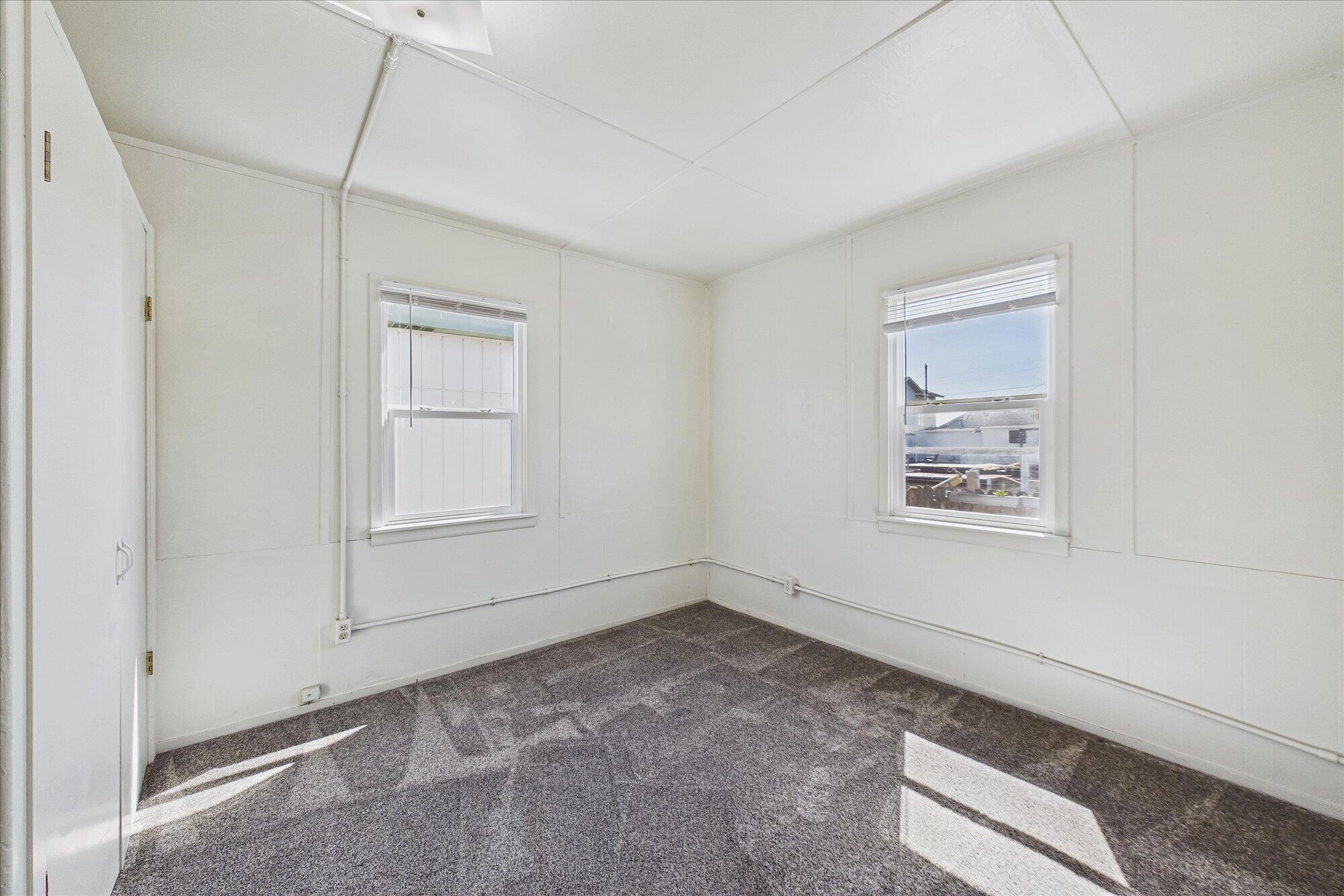 141+161 Cod Street