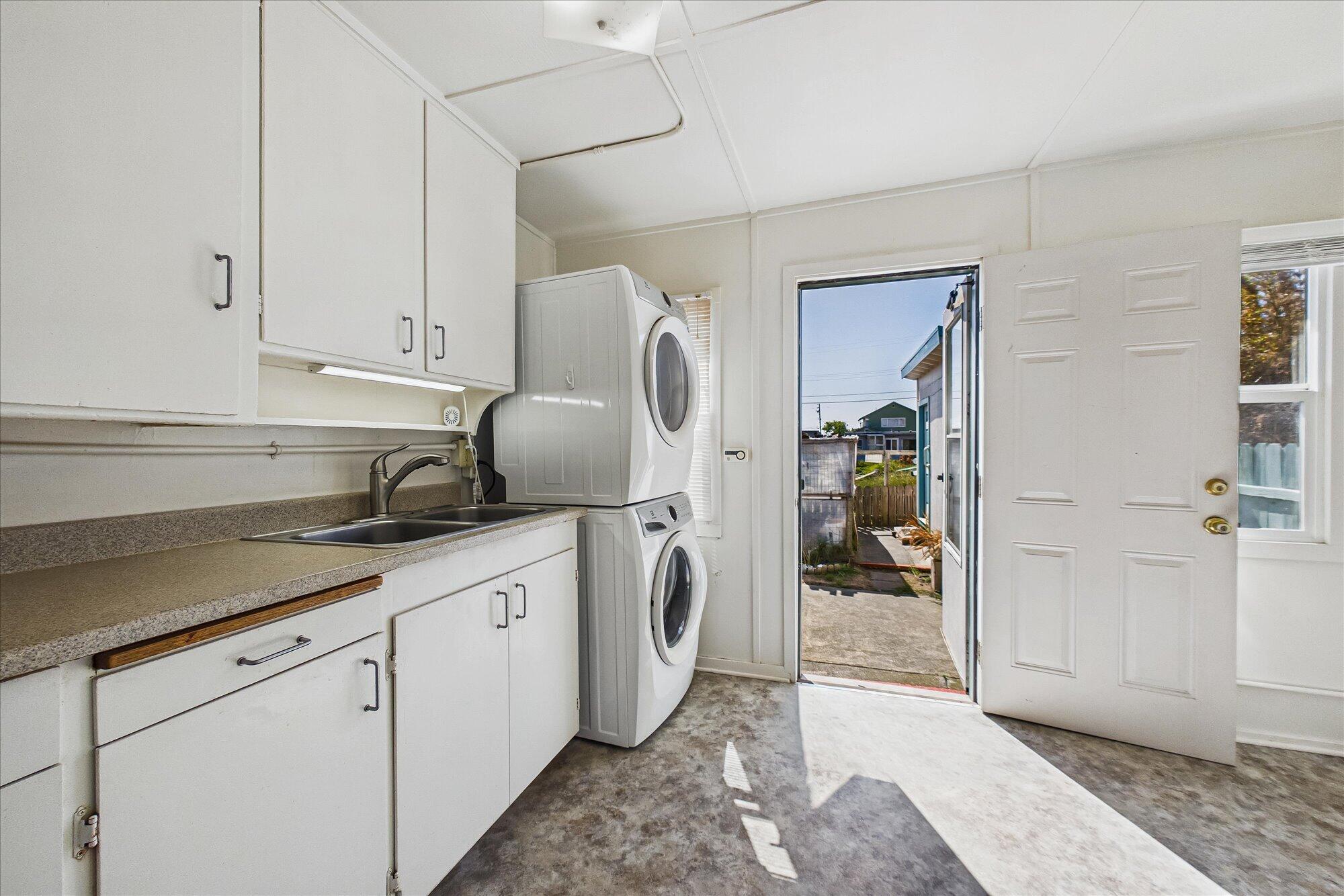 141+161 Cod Street