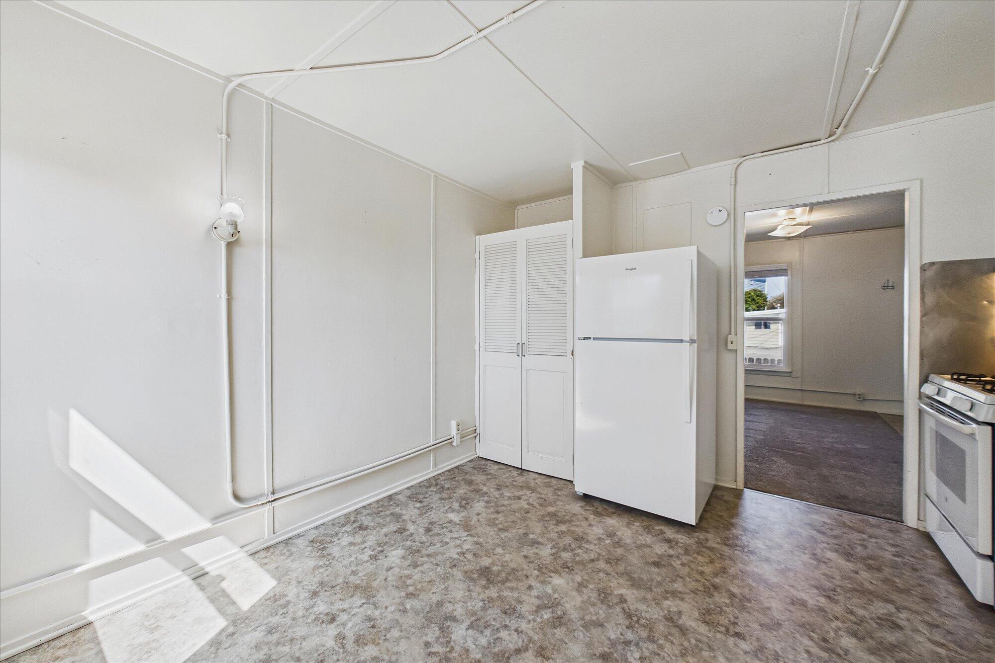 141+161 Cod Street