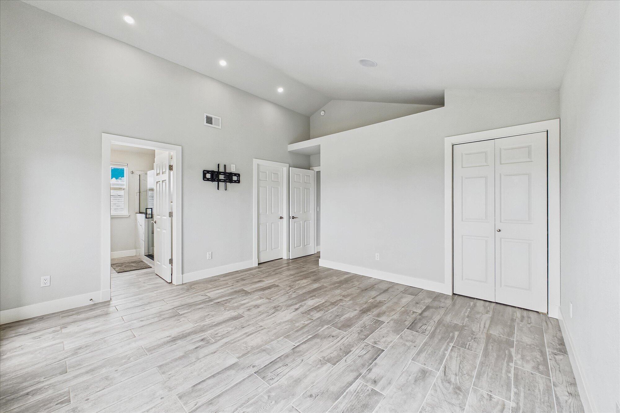 2171 Tina Court