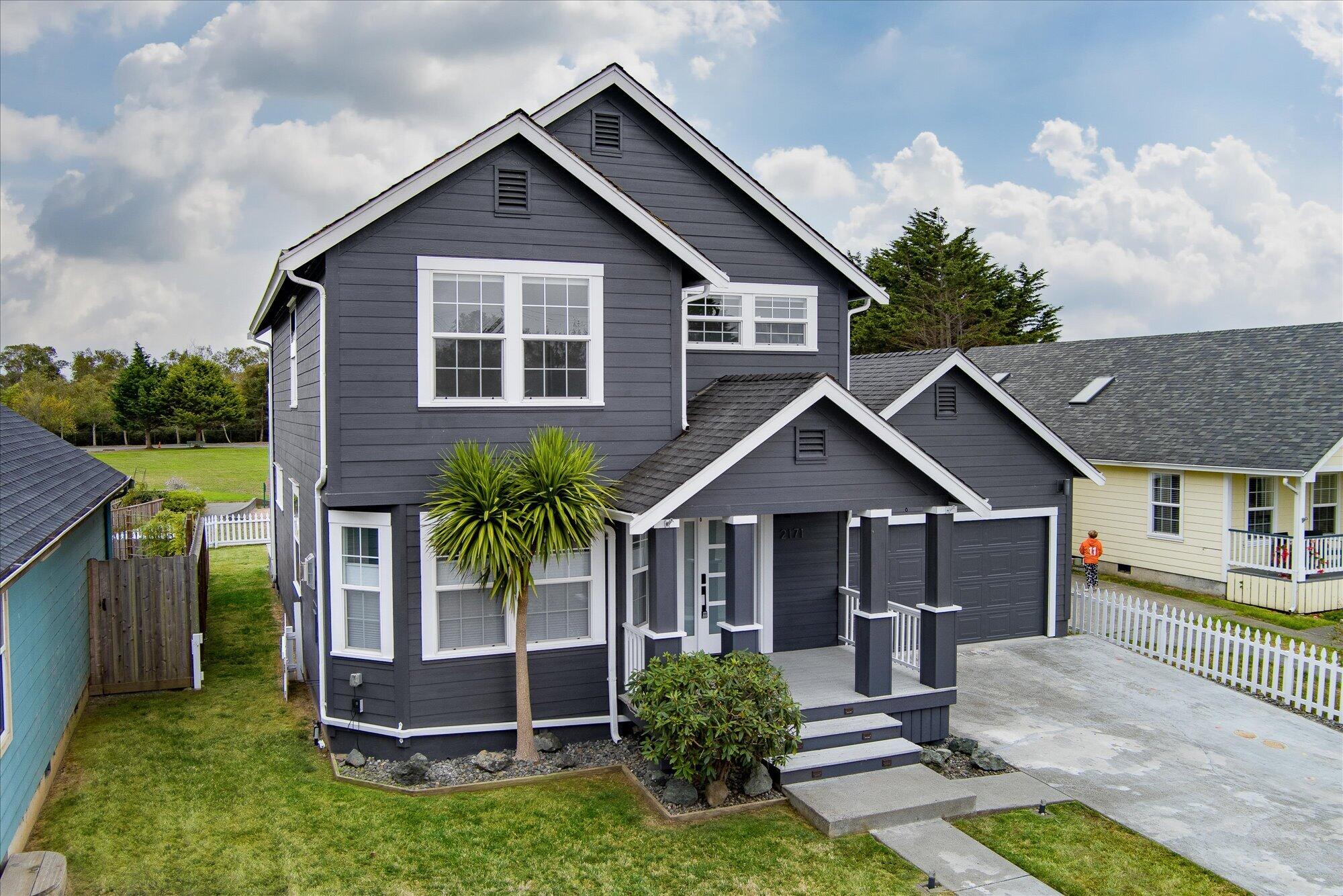 2171 Tina Court