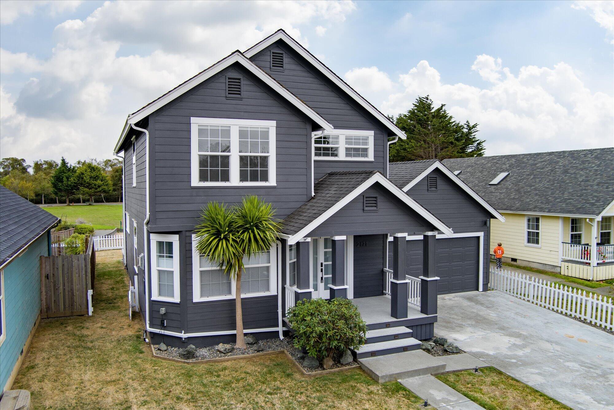 2171 Tina Court