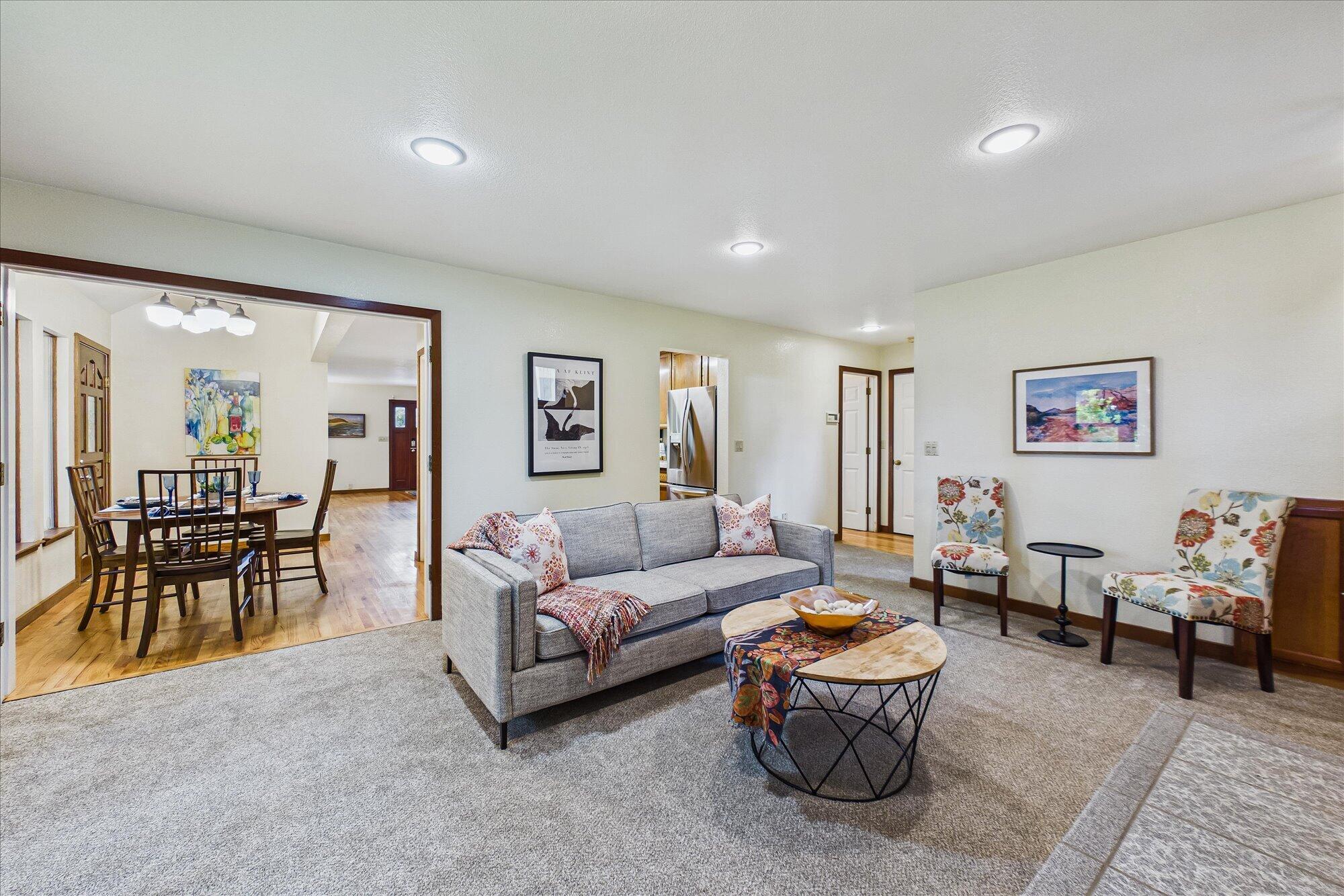 279 Westgate Drive