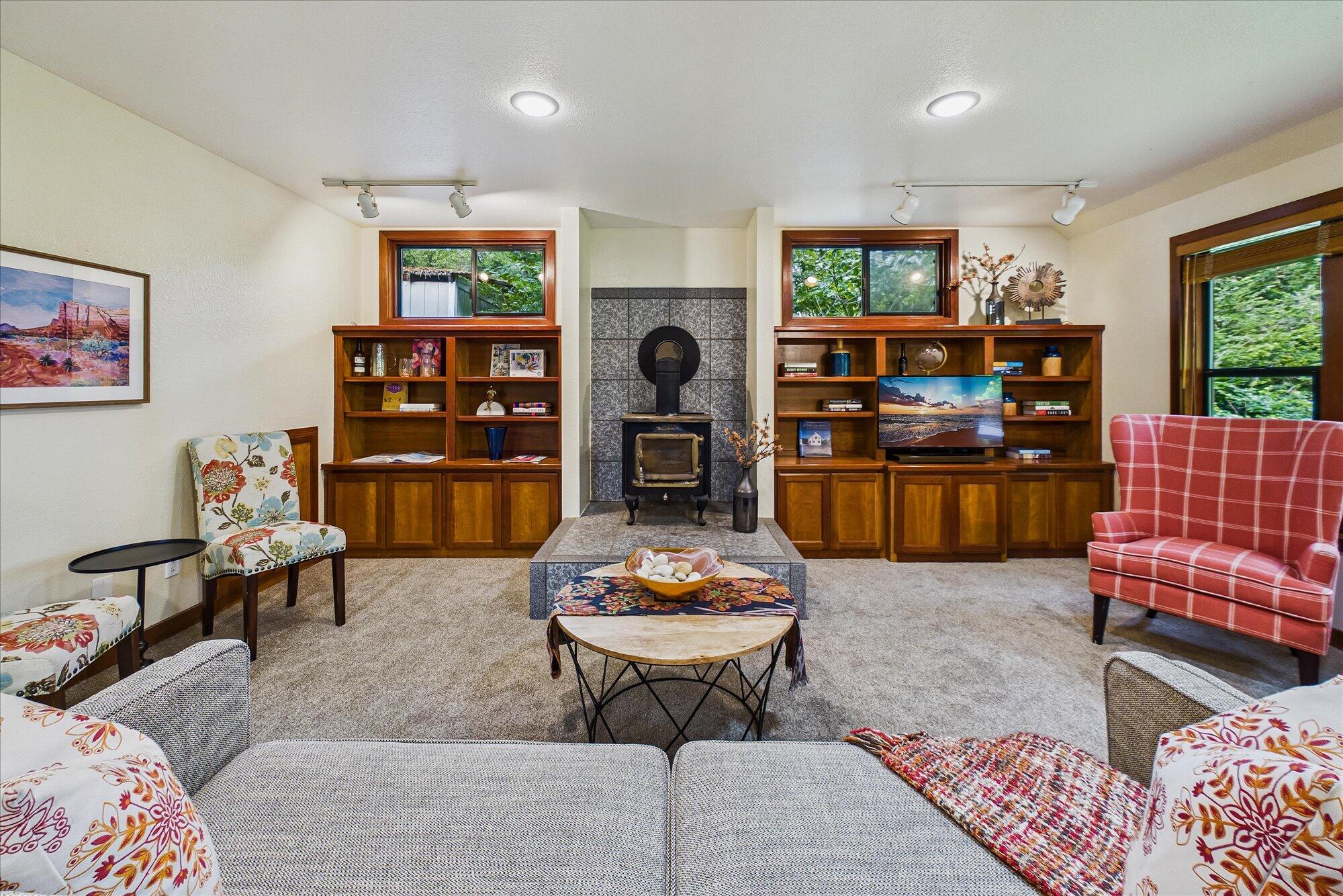279 Westgate Drive