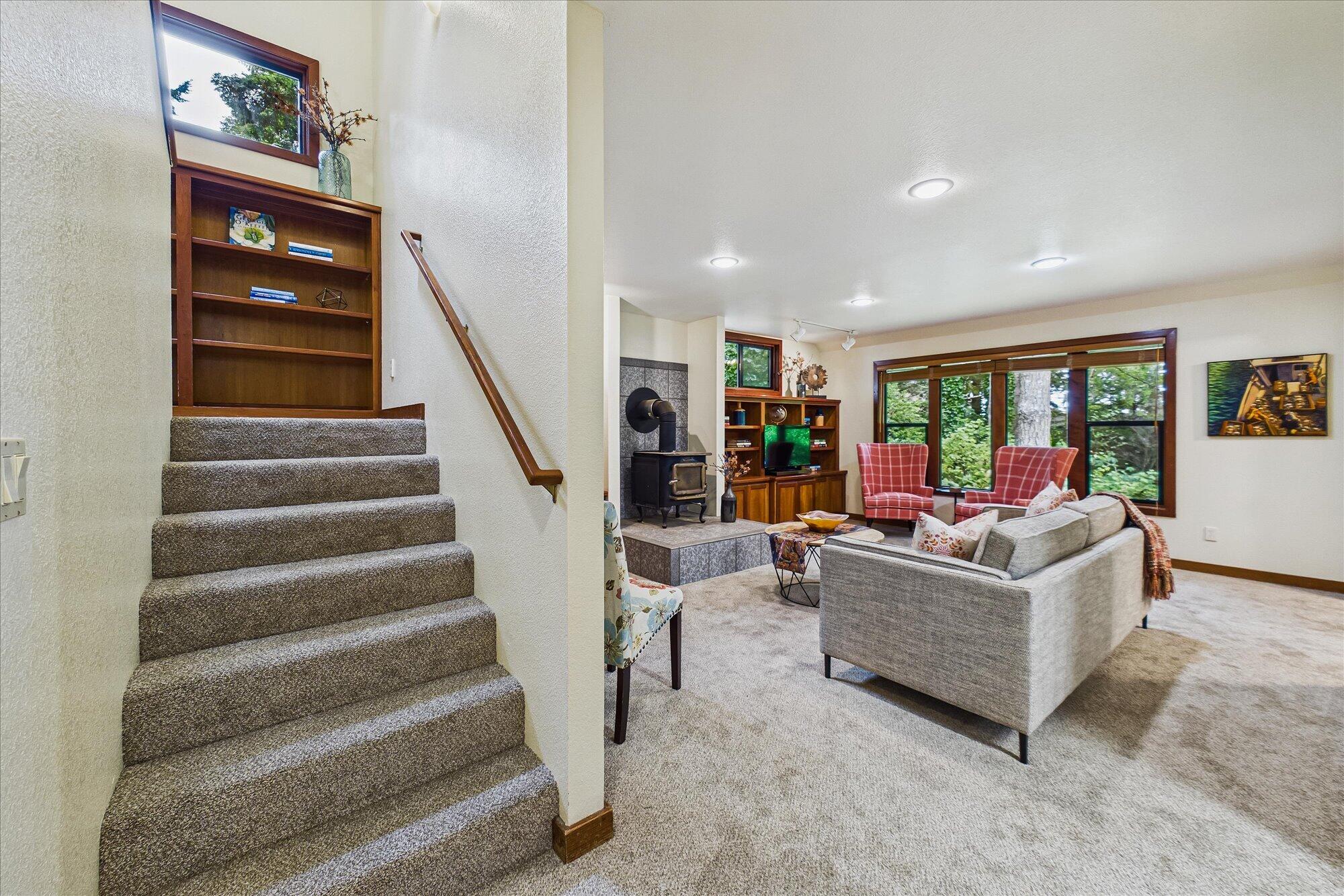 279 Westgate Drive
