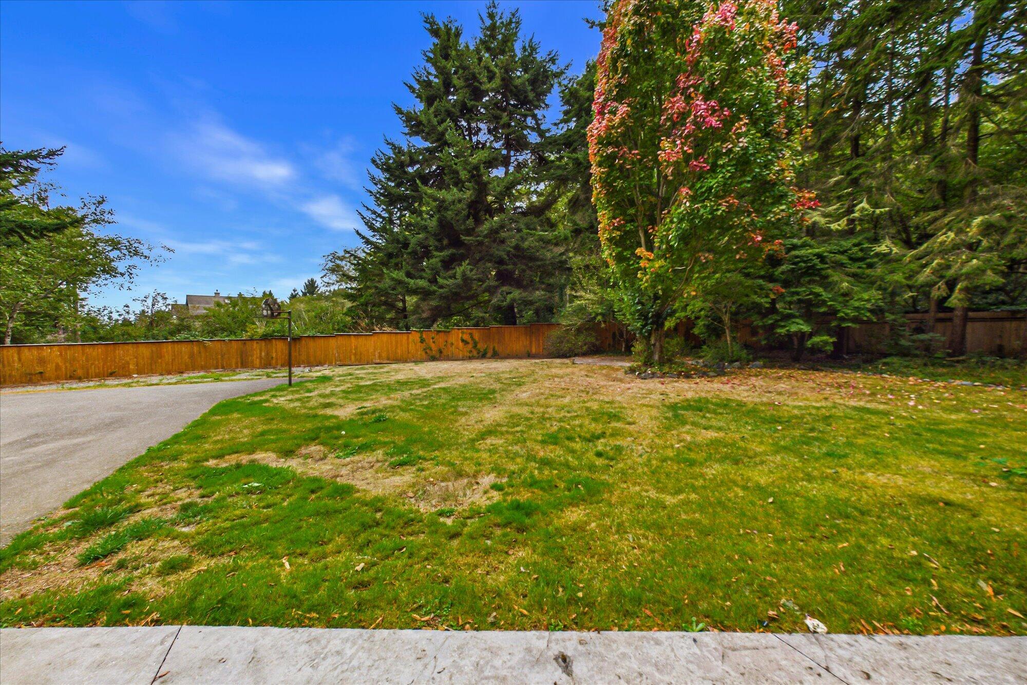 279 Westgate Drive