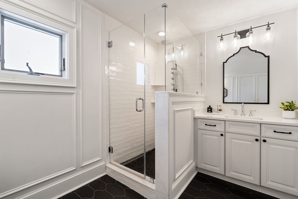 63 Sheridan Ave # 63