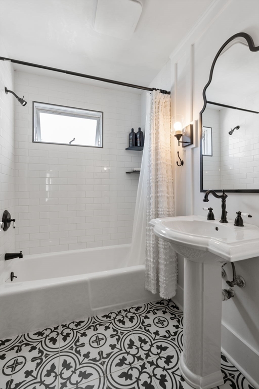 63 Sheridan Ave # 63