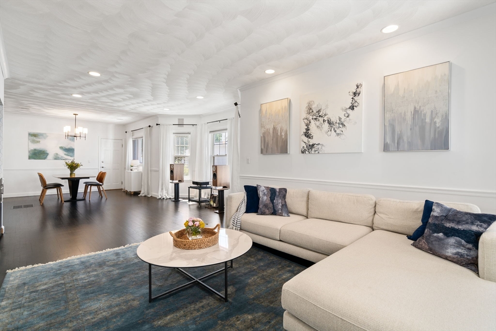 63 Sheridan Ave # 63