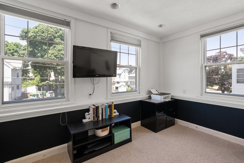 63 Sheridan Ave # 63