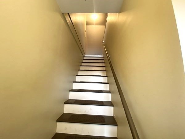 20 Kensington Ave.