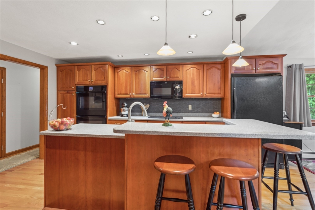 21 Stevin Dr