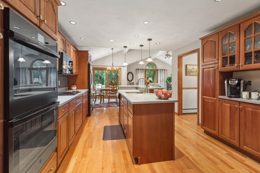 21 Stevin Dr