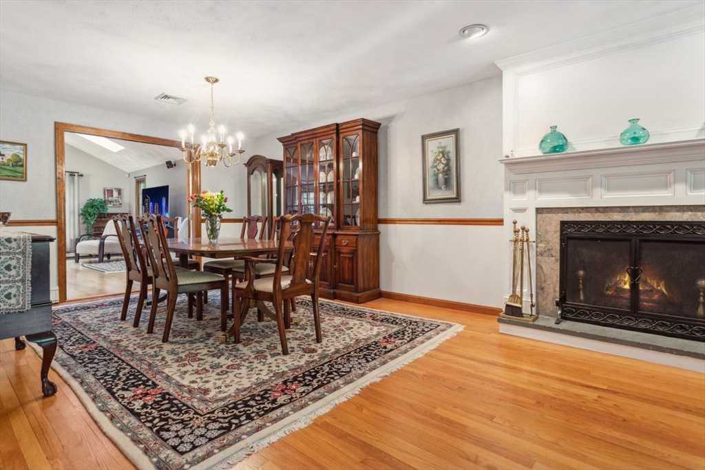 21 Stevin Dr
