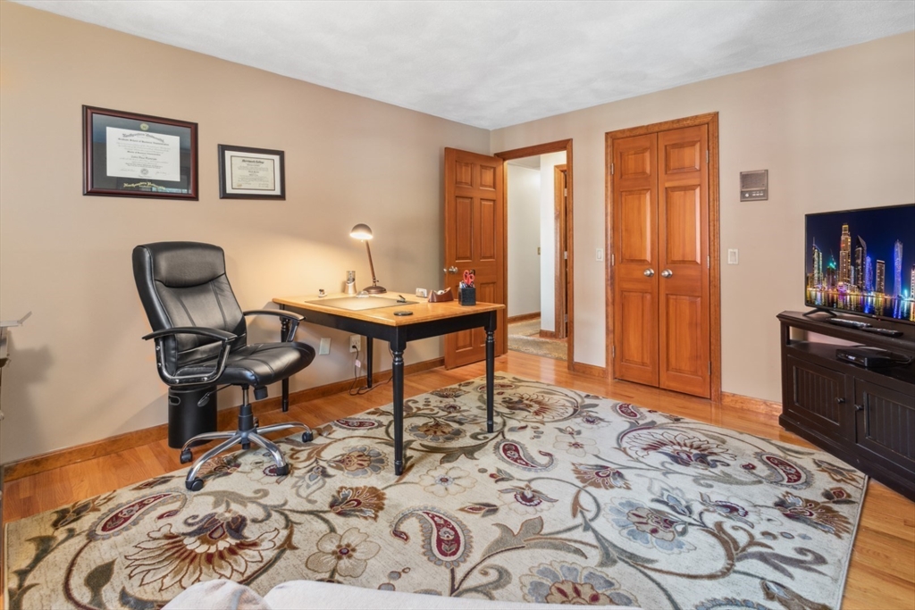 21 Stevin Dr