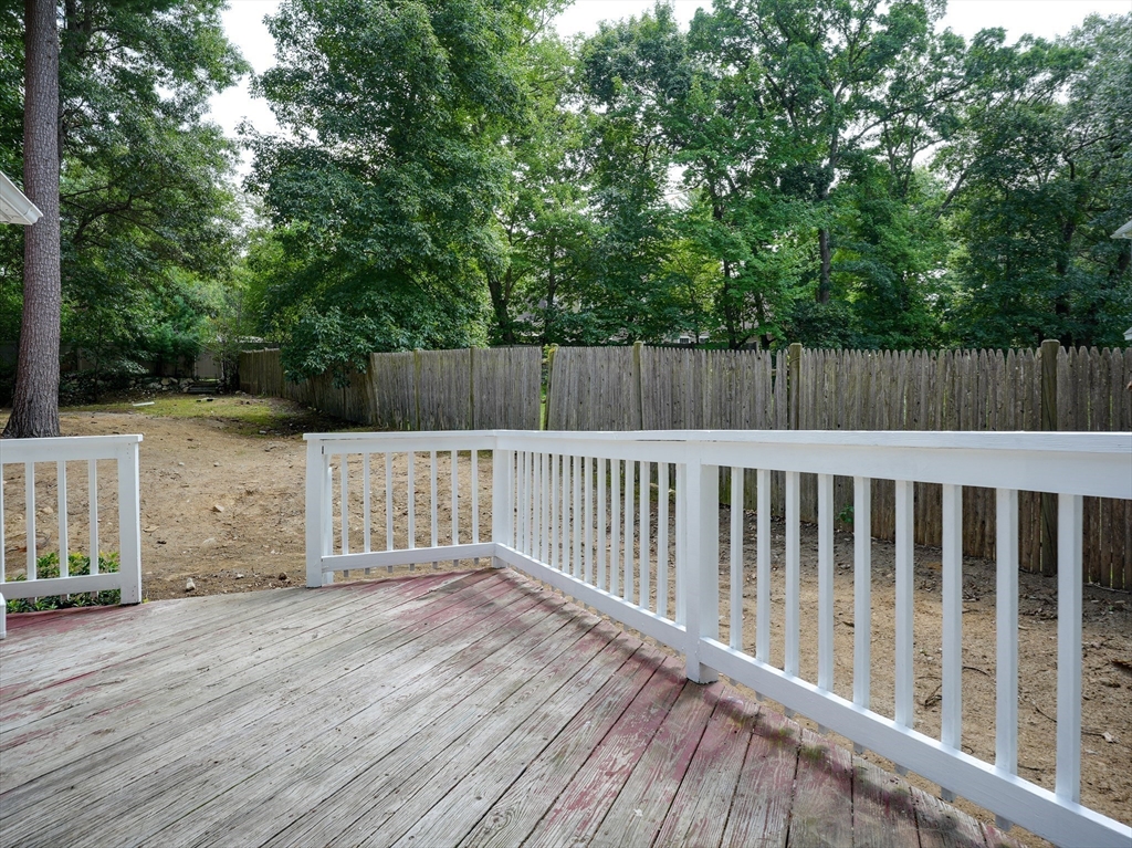 2 Hilltop Dr