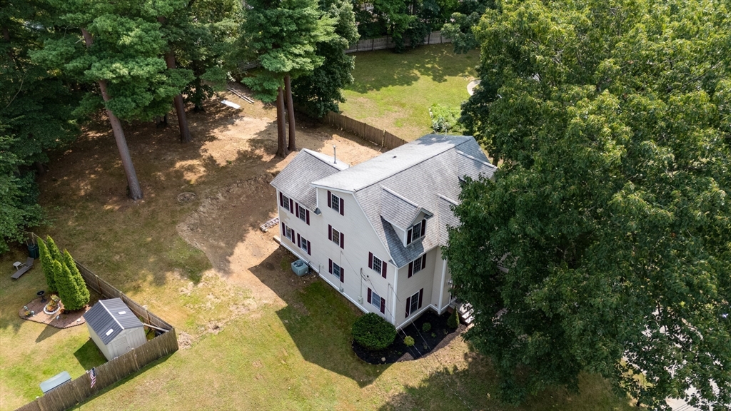 2 Hilltop Dr