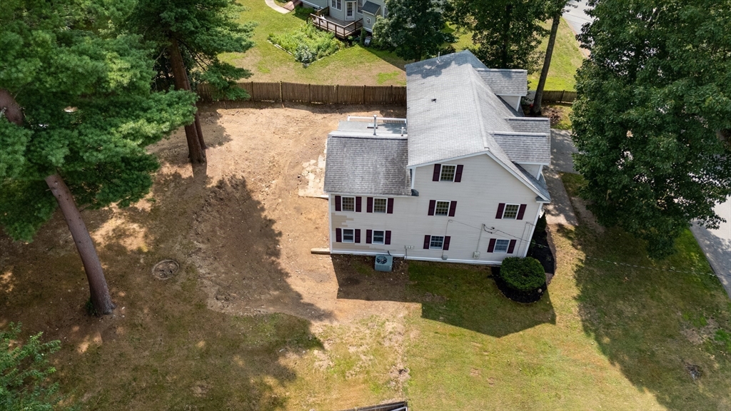 2 Hilltop Dr