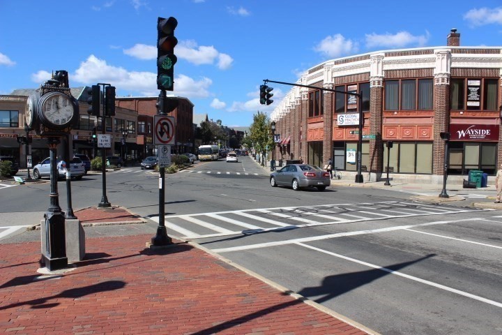 297 Main St # 16