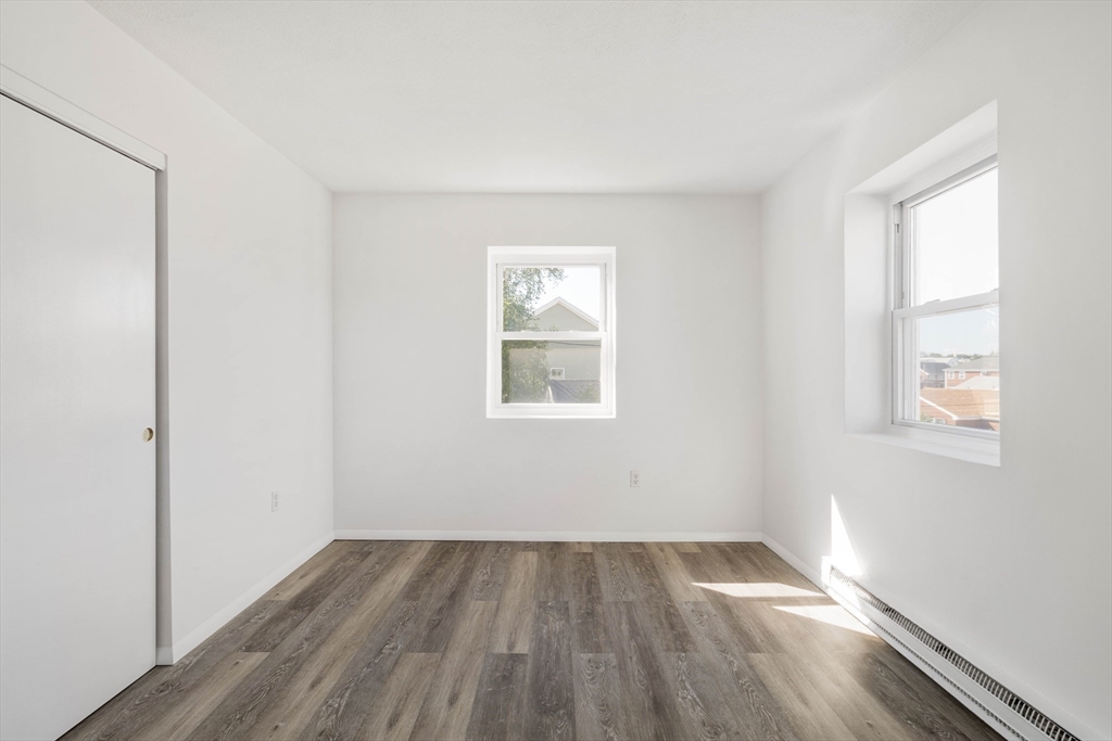297 Main St # 16