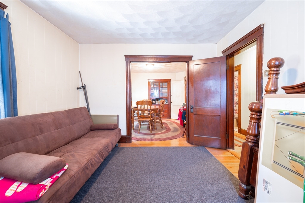 296 Fulton St
