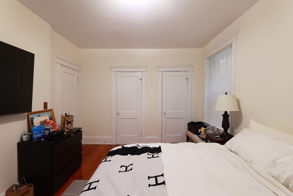 35 Westbourne Ter # 2