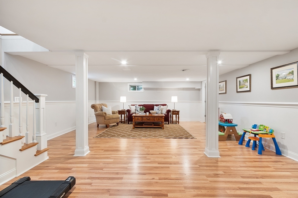 271 Concord Rd